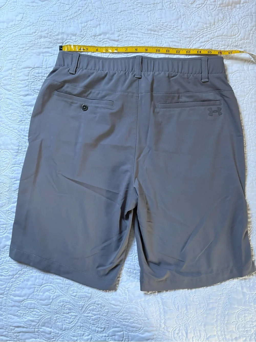 Under Armour Men’s Gray Athletic Hybrid Shorts